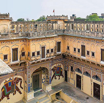 6 Days Delhi Udaipur Pushkar Mandawa Tour